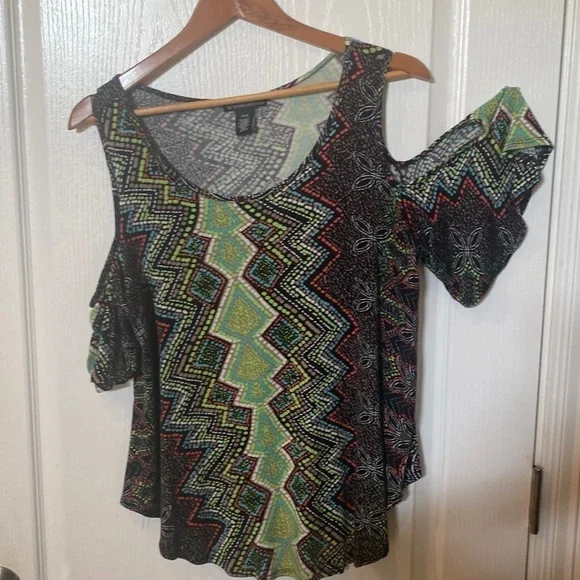 Signature studio size M Call shoulder short sleeve top - Picture 1 of 4